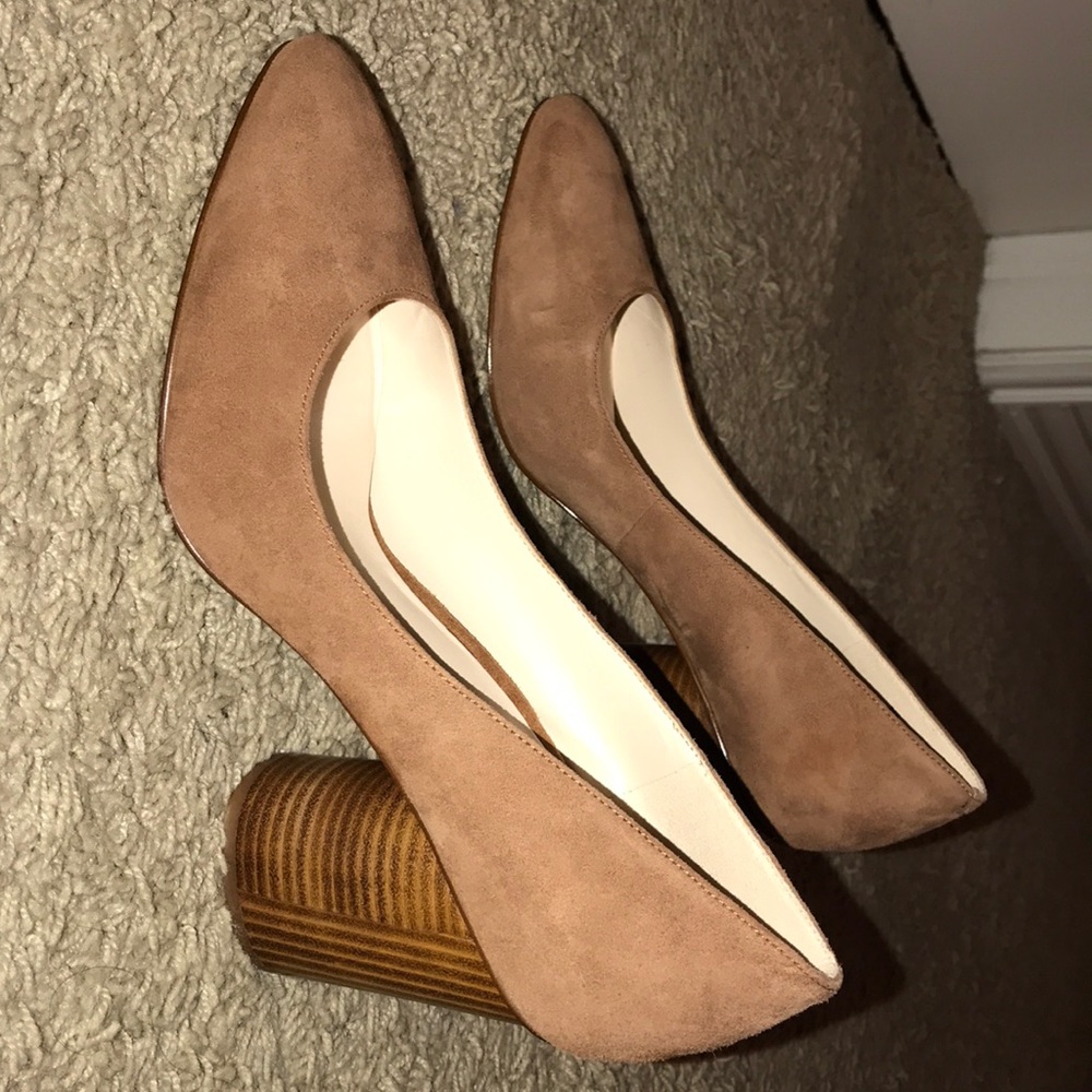 Nine West Astoria womens 9M brown block heels